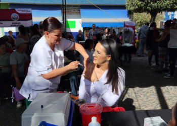 Arranca Laura Imelda el programa «Sábados con la Gente»