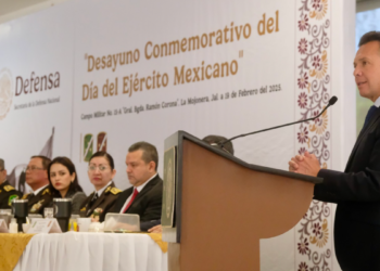 Asistió Gobernador Pablo Lemus a conmemoración del 112 aniversario de la creación del Ejército Mexicano