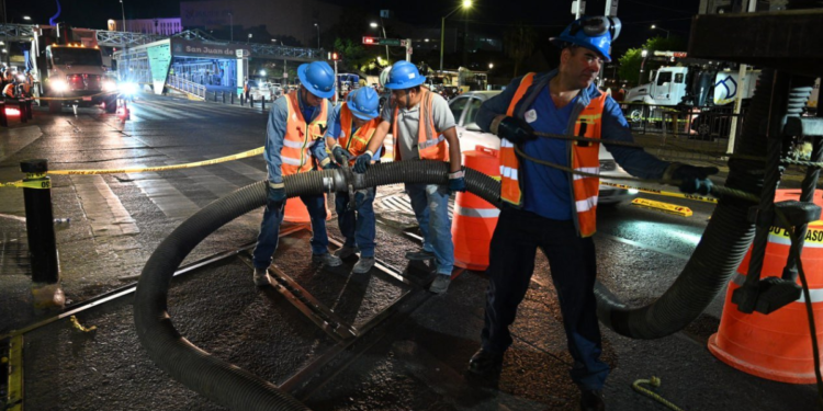 Arranca SIAPA plan de limpieza preventiva contra inundaciones en la metrópoli