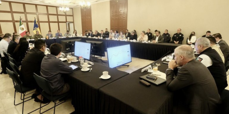 Encabeza Pablo Lemus, Gobernador de Jalisco, sesión de la Comisión Ejecutiva de Seguridad del Área Metropolitana de Guadalajara (AMG)