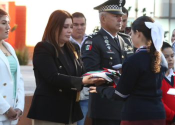 Gobierno de Tlajomulco rinde homenaje a la Bandera de México