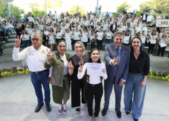 Más de 100 mujeres de Enjambres y Colmenas se gradúan y comienzan su emprendimiento