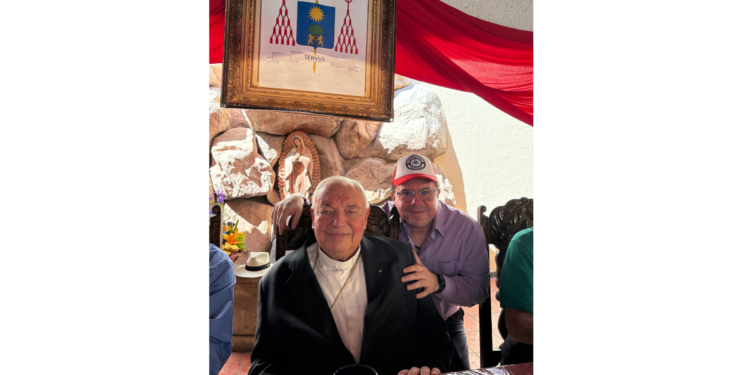 El Cardenal Don Juan Sandoval Íñiguez cumple 92 años