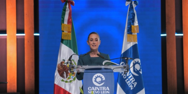 Presidenta invita a empresarios y empresarias a fortalecer el Plan México durante la 81 Asamblea Anual de la CAINTRA Nuevo León