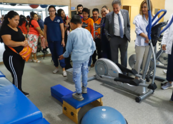 Zapopan entrega insumos a Juntos por los Demás A.C.