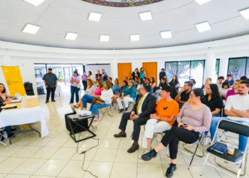 Realiza Subsecretaría de Derechos Humanos diálogo sobre cadenas globales de cuidados