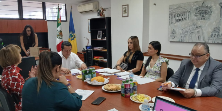 Instalan Mesa Interinstitucional para garantizar el derecho a la identidad de niñas, niños y adolescentes
