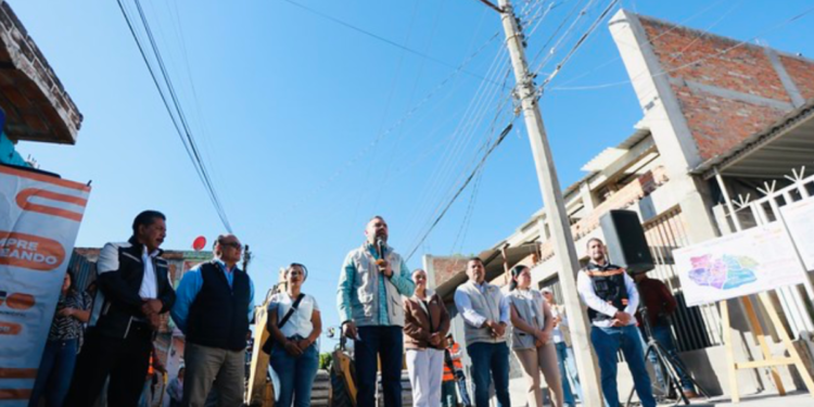 Arranca obras para mejorar la movilidad en Santa Cruz de las Flores