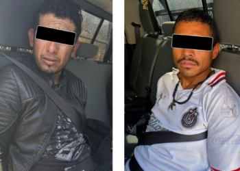 Policías del Escuadrón Motorizado Jaguares arrestaron a dos hombres con presunta arma de fuego