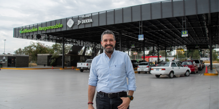 Agiliza Gobierno de Jalisco verificación responsable y sustitución de placas para flotillas vehiculares de empresas