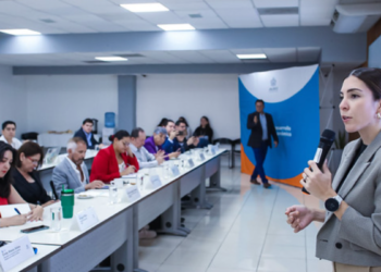 Concluye SEDECO sesiones de trabajo con seis sectores estratégicos en la dinámica económica del estado
