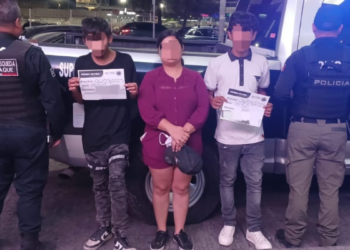 Policías de Tlaquepaque interceptan camión y rescatan a dos menores