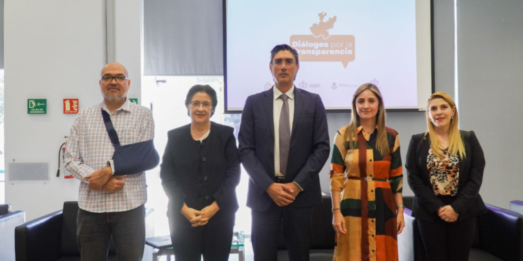 Realizan ‘Diálogos por la Transparencia’ para recabar voces y propuestas de la sociedad