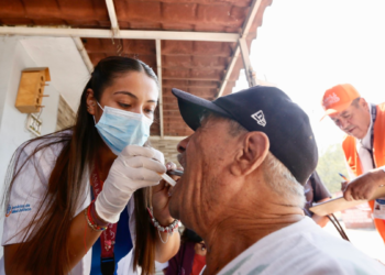 Recorren médicas y médicos de Jalisco zonas vulnerables del estado