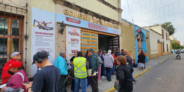 Gobierno de Tlaquepaque invita a aprovechar descuentos en pago de predial y servicios