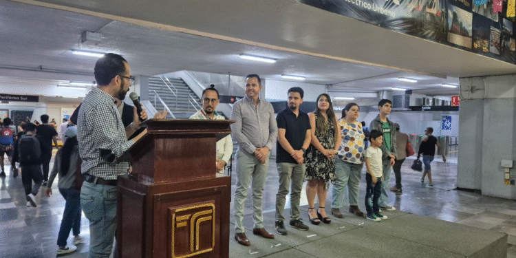 Inauguran DIF Jalisco y SITEUR exposición para sensibilizar sobre Trastorno del Espectro Autista