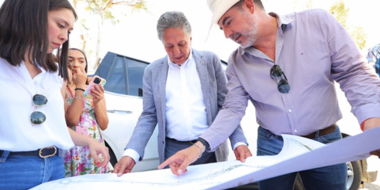 Gobierno de Zapopan comienza con la renovación de la plaza pública de San Francisco Ixcatán 