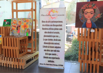 Gobierno de Tlaquepaque organiza exposición de arta inclusivo «Pinceladas del Corazón»