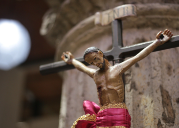 Trae San Martín de Hidalgo su “Tendido de Cristos” al corazón de Guadalajara