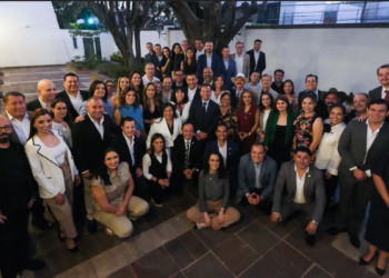 Convoca Pablo Lemus, Gobernador de Jalisco, a legisladoras y legisladores locales y federales a cerrar filas por el estado