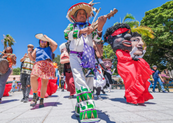 Alegra a Chapala primer Festival de Culturas Vivas de la Ribera