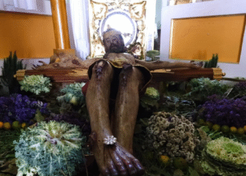 Honra San Martín de Hidalgo su legado cultural con el Tendido de Cristos