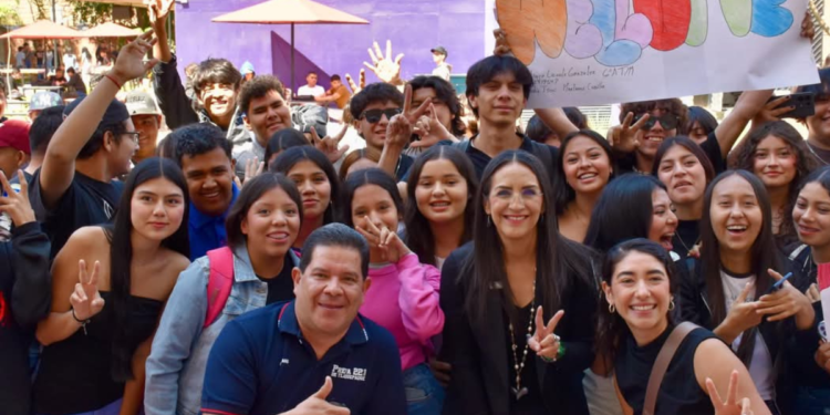Impulsa Laura Imelda sendero seguro en Preparatoria 22 de la UdeG