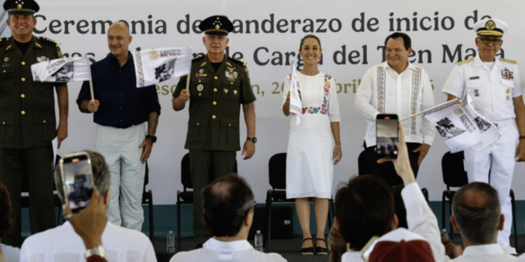 Presidenta Claudia Sheinbaum da arranque a las obras del tren de carga del Tren Maya para fortalecer el desarrollo del sureste mexicano