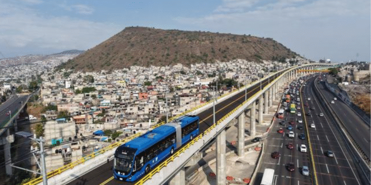 Presidenta da inicio a pruebas preoperativas del Trolebús Chalco-Santa Marta; se inaugura el 18 de mayo