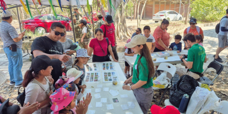 Conmemoran Mes de la Madre Tierra con feria ambiental en Estero El Salado