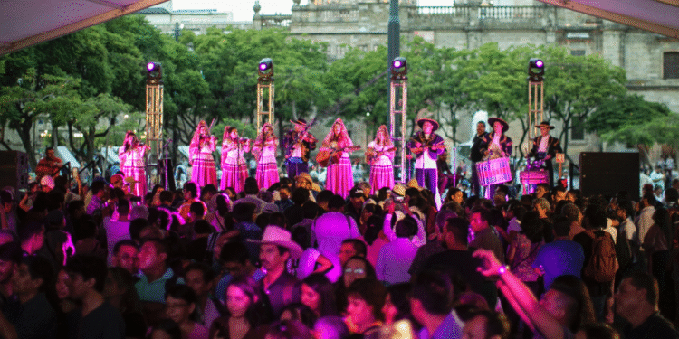 Anuncian festejo por el Día de las Madres en el Centro Histórico de Guadalajara