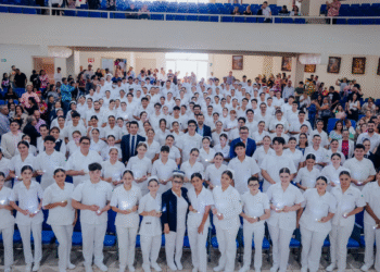 Respalda OPD Servicios de Salud Jalisco la vocación de futuros profesionales de Enfermería en el CECyTE Tepatitlán