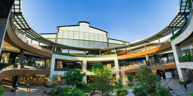 La Perla celebra su tercer aniversario con un sábado lleno de actividades