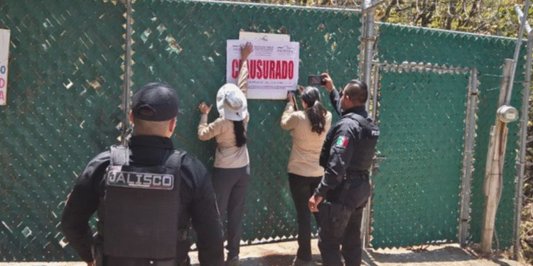 Clausuran Gobierno Estatal y Federal proyectos con afectación al medio ambiente