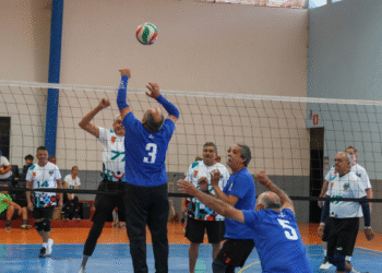 Delegación del CEMAM Zapopan obtiene primer y tercer lugar en Torneo Nacional de Cachibol
