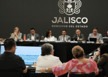 Acuerdan consolidar trabajo conjunto con Universidad de Guadalajara (UdeG) para evitar desapariciones de estudiantes 