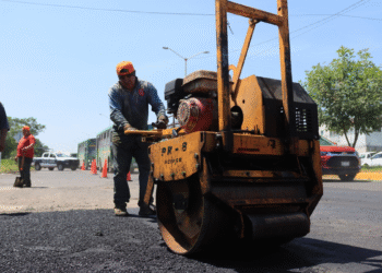 Rehabilitan cerca de 12 mil metros cuadrados de vialidades en Tlaquepaque