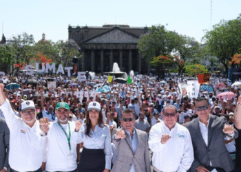 Refrenda Pablo Lemus, Gobernador de Jalisco, compromiso para fortalecer la paz laboral y desarrollo económico en el estado                                     