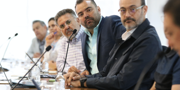 Gerardo Quirino presenta modelo pionero de recuperación de vivienda en México