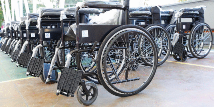 Gobierno de Zapopan y DIF Municipal entregan apoyos ortopédicos a 235 personas en situación vulnerable