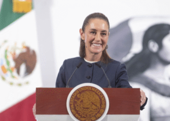 El Fondo de Pensiones del Bienestar establece un régimen solidario para garantizar pensiones justas a maestras y maestros: Presidenta