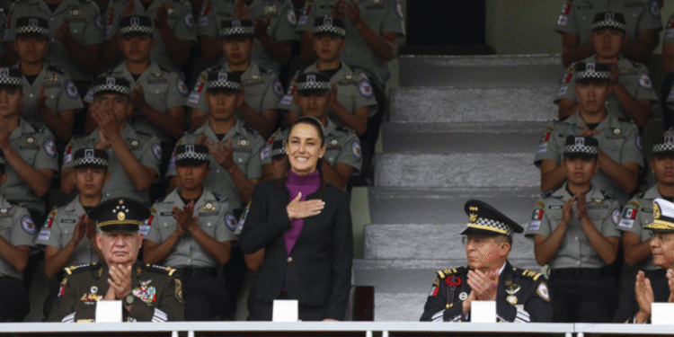 La Guardia Nacional nació para proteger a su patria: Presidenta destaca reducción del 25% en homicidio doloso con su fortalecimiento