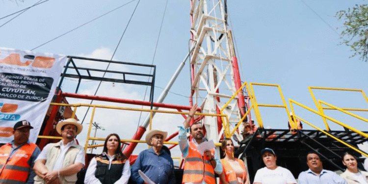 Gerardo Quirino supervisa arranque de obras para un nuevo pozo en San Miguel Cuyutlán