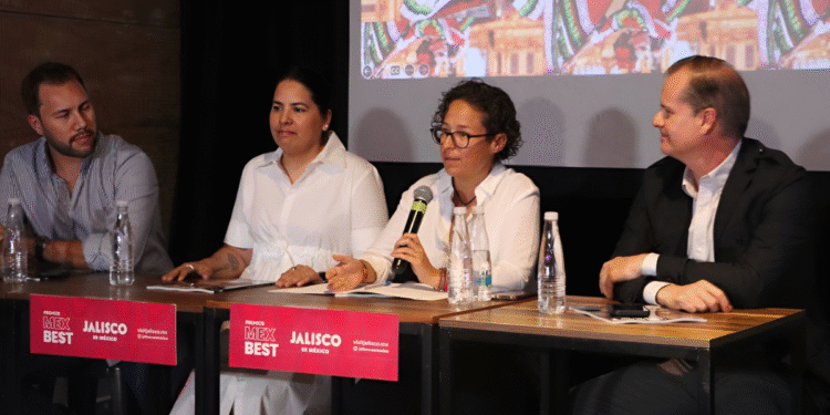 Hace Jalisco gala de lo mejor de la industria turística y gastronómica con los premios MexBest 2025