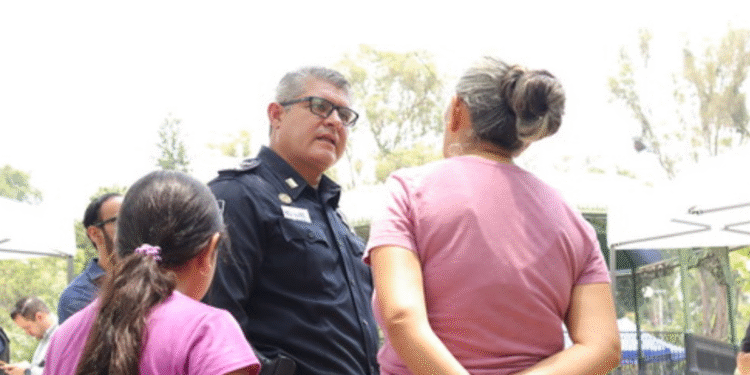 Gobiernos de: Zapopan y Guadalajara entregan la rehabilitación de vialidades en la colonia México