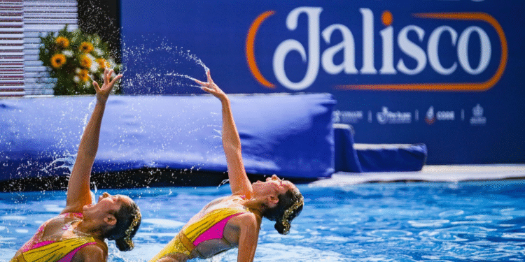 Brilla Jalisco en la alberca y domina la Natación Artística de la Olimpiada Nacional 2025