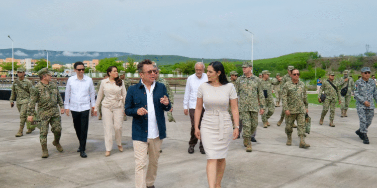 Pablo Lemus Navarro, Gobernador de Jalisco, asiste a la 3ª Reunión de Autoridades de los Tres Órdenes de Gobierno, en Colima