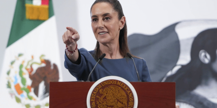 La tarea de las nuevas ministras y ministros de la SCJN no es actuar políticamente, sino darle acceso a la justicia a todos: Presidenta