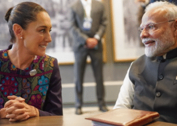 En G7, conversan Presidenta Claudia Sheinbaum y primer ministro de India, Narendra Modi, sobre inversiones científicas y tecnológicas