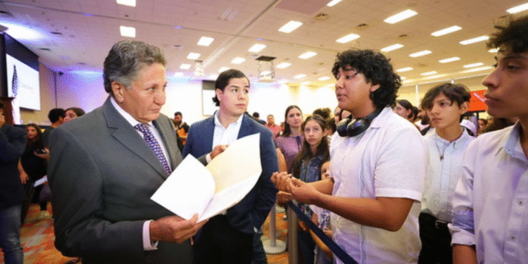 Arranca la primera generación de Policía Bilingüe y la sexta de Zapopan Bilingüe